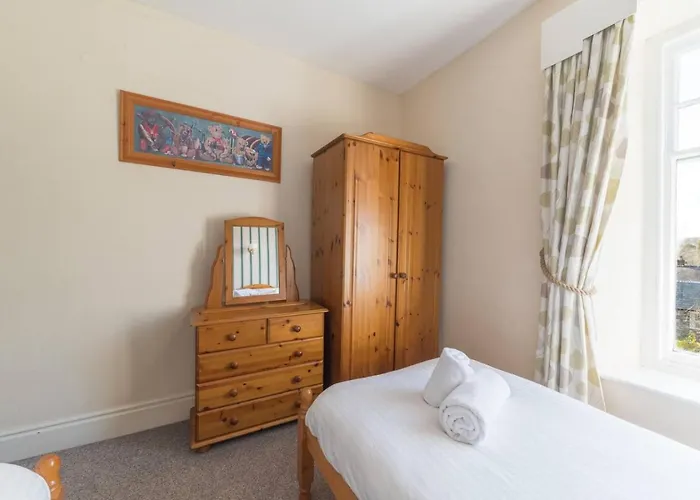 بيت للعطل Georgian With Hot Tub *